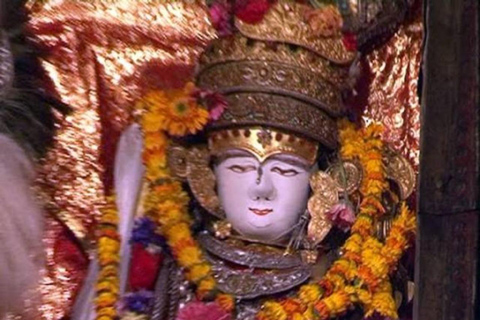 Kathmandu Walking Tour: Hidden Gems & Local Markets