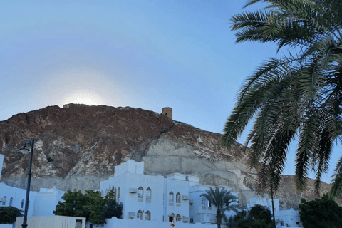 Muscat: Bait Al Zubair Museum Guided Tour with Entry Ticket Muscat: Half Day Sightseeing Tour with Bail Al Zubair Museum