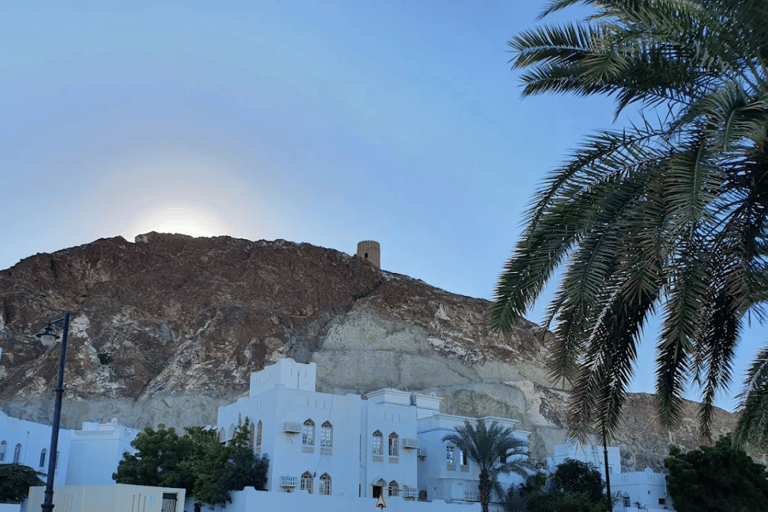 Muscat: Bait Al Zubair Museum Guided Tour with Entry Ticket Muscat: Half Day Sightseeing Tour with Bail Al Zubair Museum
