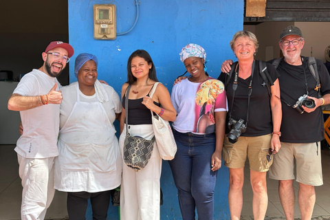 麦德林：乘坐缆车城市观光和隐藏的街头艺术麦德林：乘缆车城市观光和隐秘街头艺术