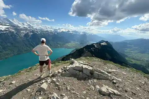 Interlaken: Besteige das Augstmatthorn mit einem Schweizer Triathleten