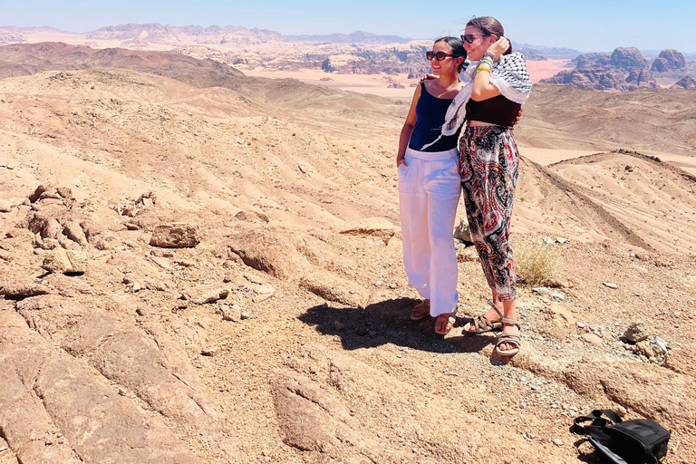 Wadi Rum: 2-Day Southern Desert Tour, Camel & Stargazing