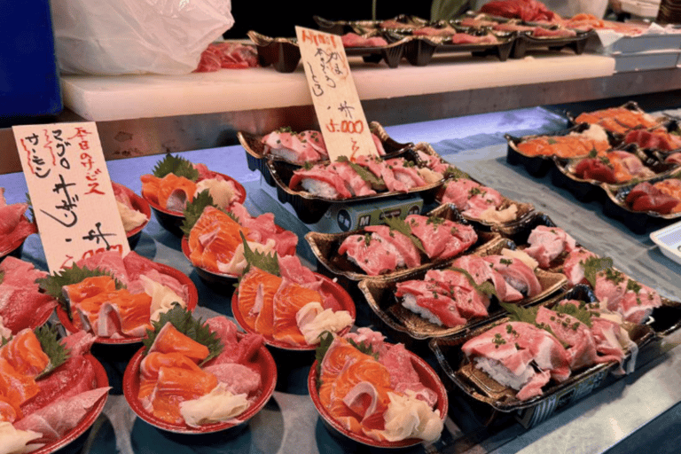 Tokyo: Tsukiji Fish Market Walking Tour with Local Guide