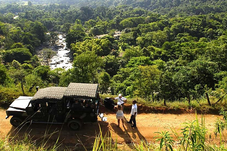 Short Jeep Tour – Pedra Branca, Tobogã & Nature