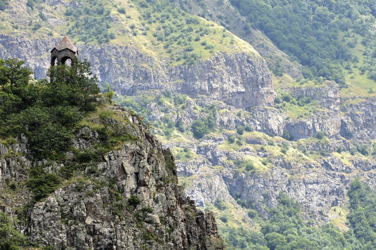 TATEV, PUNKT WIDOKOWY HARSNADZOR, ARENI