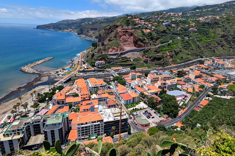 Madeira Southwest in 4h: R. Brava, P. do Sol &amp; Paúl do MarFrom Funchal: Madeira Southwest Coast Half-Day Private Trip