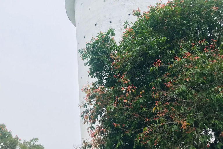 Torre Ambuluwawa con tour de la ciudad de Kandy