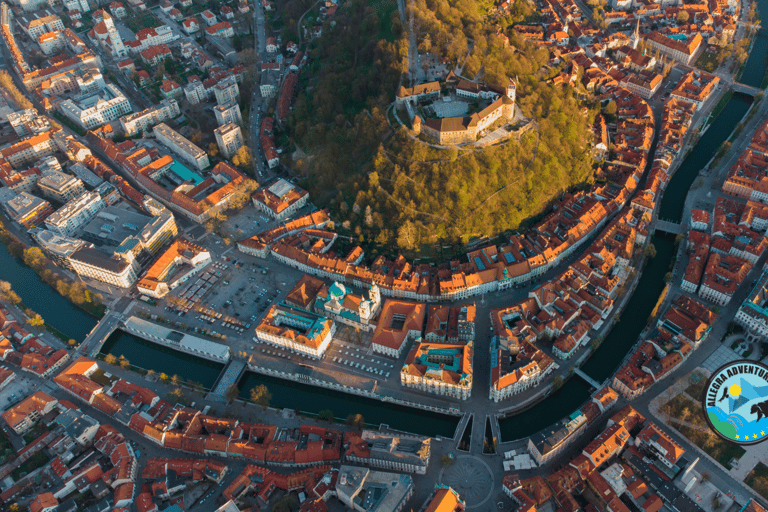 Zagreb - en dag Postojna-grottan, Predjama slott och Ljubljana på en dagPostojna, Predjama &amp; Ljubljana Tour på franska