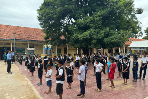 Phnom Penh: Silk Island School Visit with Activities