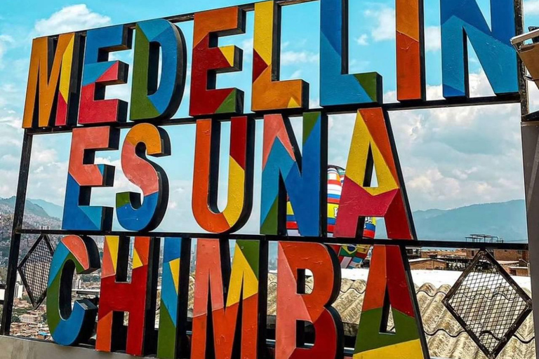 Tour privato a piedi della Comuna 13 di Medellín