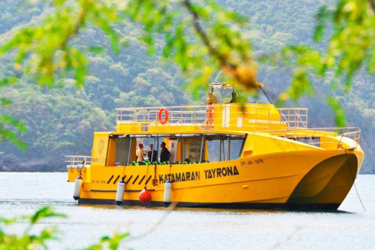 Santa Marta: Barco entre El Rodadero y Playa Bahía ConchaIndividual desde Santa Marta El Rodadero hasta Playa Bahía Concha