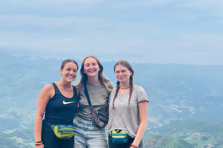 Circuit de luxe de 3 jours à moto à Ha Giang avec Easy Rider