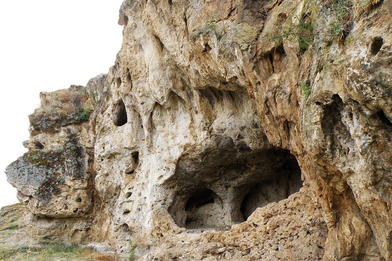 Krusevo, il monastero di Zrze e il villaggio di Babino da Skopje