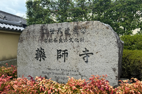 Nara : Yakushi-ji et Toshodai-ji (patrimoine mondial) en 3 heuresNara : le Yakushi-ji et le Toshodai-ji, classés au patrimoine mondial, en 3 heures