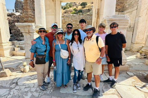 Ephesus All Inclusive Private Tour with Turkish Bath & Lunch