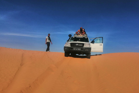 From Djerba &Zarzis: 2 day tour with night in tent in sahara