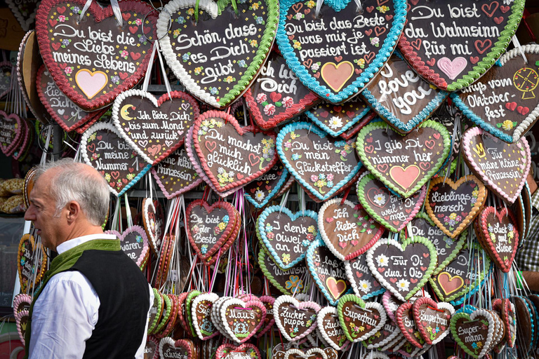 Munich: Oktoberfest Tour & Big Beerhall Evening Reservation 1. Sunday Oktoberfest 2026: Tour & Big Beerhall Reservation