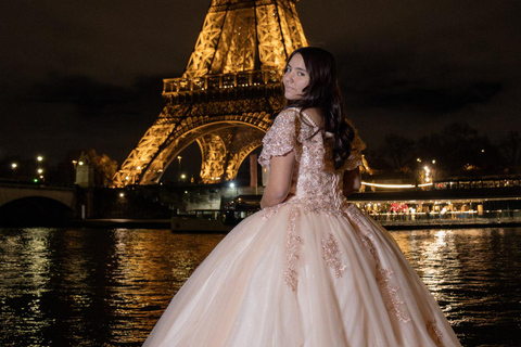 Paris: Private Photo Shoot in Two Locations Paris: Private Photo Shoot in Two Locations