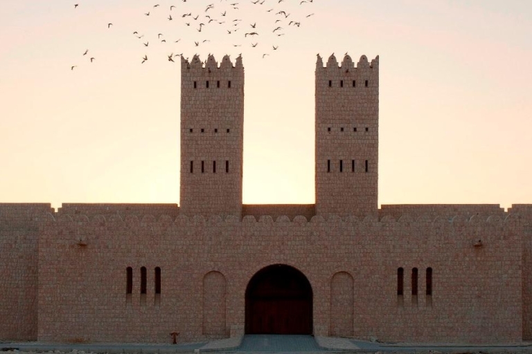 Doha: Muzeum Szejka Faisala i wycieczka po torze wyścigowym na wielbłądach