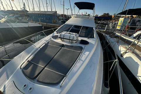 Mallorca: Half-Day or Sunset Catamaran Charter with Snacks TOTAL ECLIPSE AGOUST 12