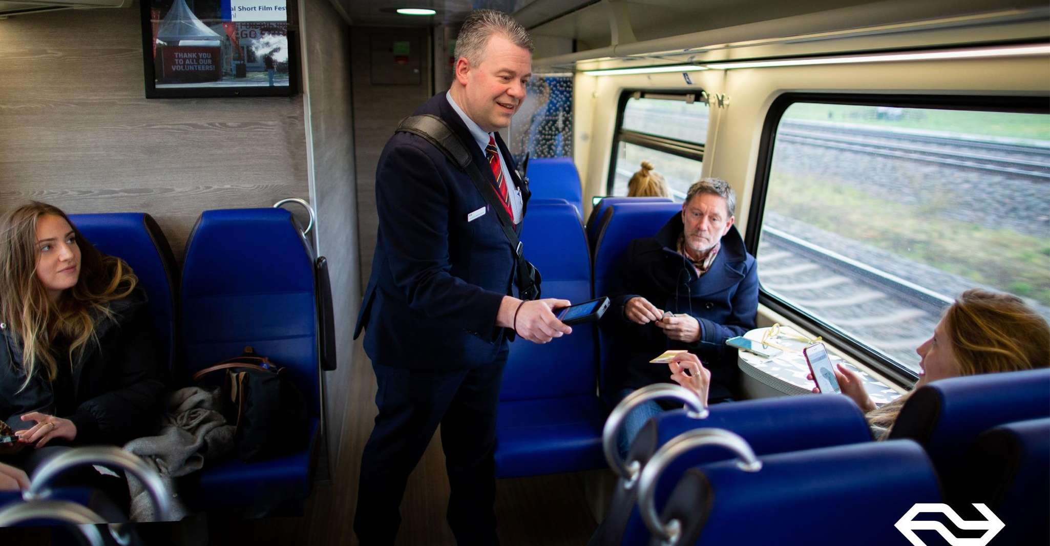 Amsterdam: Train transfer From/To Zaandijk Zaanse Schans photo 8