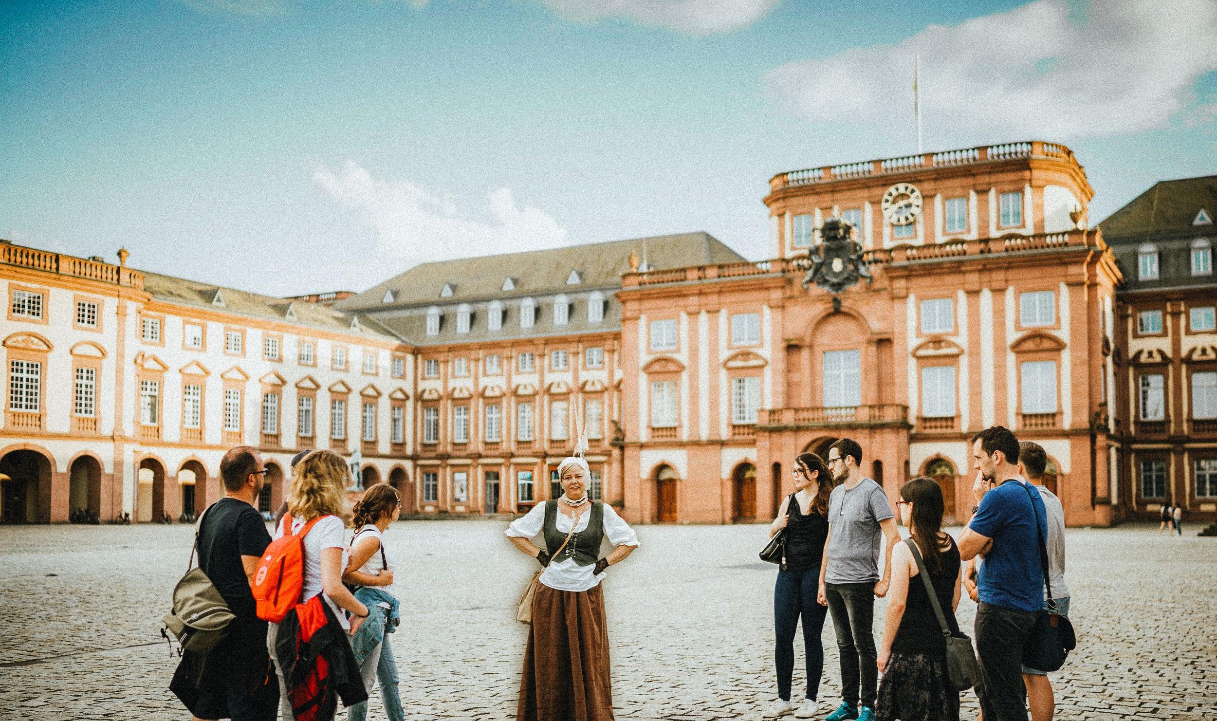 Mannheim, geführte Kostüm Tour: Henker, Hexen, Hugenotten