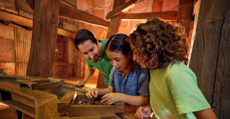 Abu Dhabi: Warner Bros. World Entry Ticket with Free Shuttle photo 12