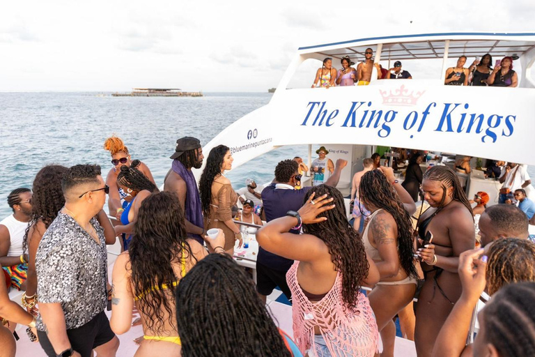 Punta Cana: Hip-Hop Party Boat with Open Bar,Live Dj & nat.P
