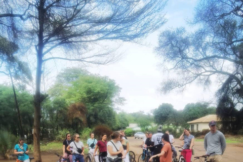 Livingstone: Mukuni Village Guided Bicycle Tour