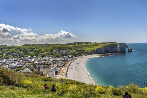 Depuis Le Havre/Honfleur : Excursion privée à Etretat avec transfertDepuis Le Havre