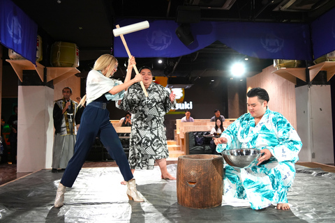 Tokyo: Sumo Entertainment with Japanese Meal at Tokyo Tower Front row VIP seats
