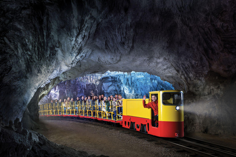 From Zagreb: Ljubljana and Postojna cave Day Trip