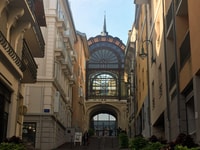 Évian-les-Bains Private Guided Walking Tour - Housity