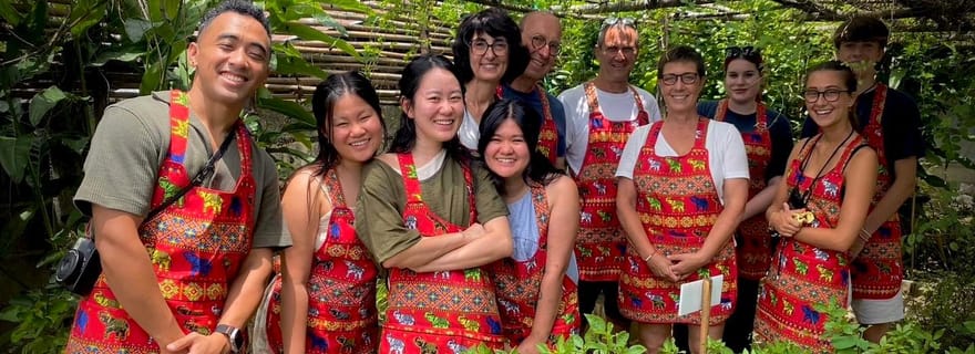 Chiang Mai: corso di cucina, mercato e tour del giardino delle erbe tailandesi
