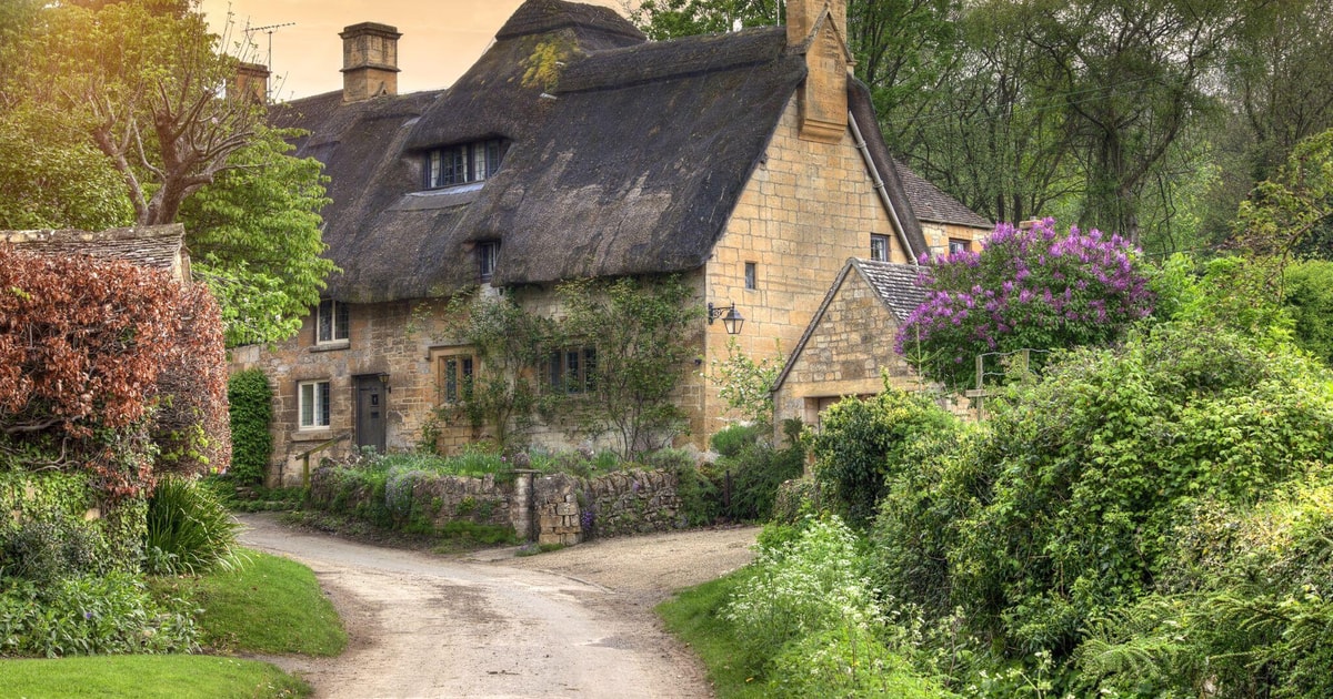 From London: Full-Day Cotswolds Tour with 2-Course Lunch | GetYourGuide