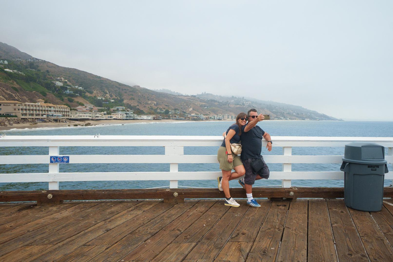 From Santa Monica: Malibu Beaches & Celebrity Homes Tour