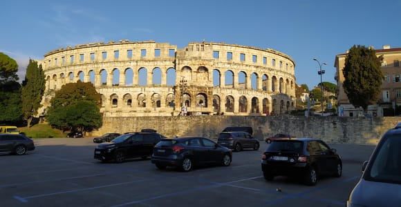 Pula: Amphitheater Guided Tour with Entry Ticket