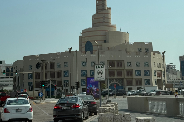 Doha: City Tour with Old Port Aquarium & Lusail Stadium