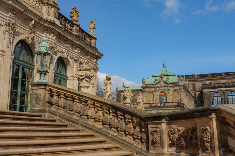 Wiesbaden: Paseo exprés con un lugareñoWiesbaden: 60 minutos a pie con un lugareño