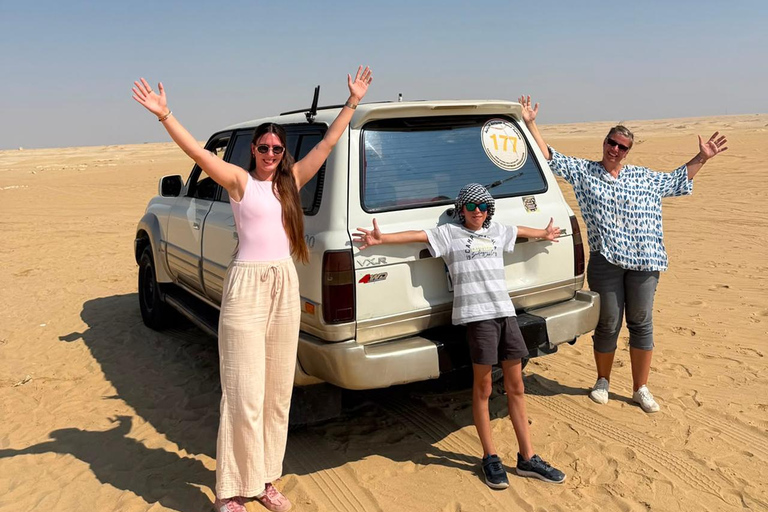 From Cairo: 4x4 Desert Safari, Waterfalls & Magic Lake Shared Tour: Wadi El Rayan, Magic Lake & Lake Qarun, Jeep