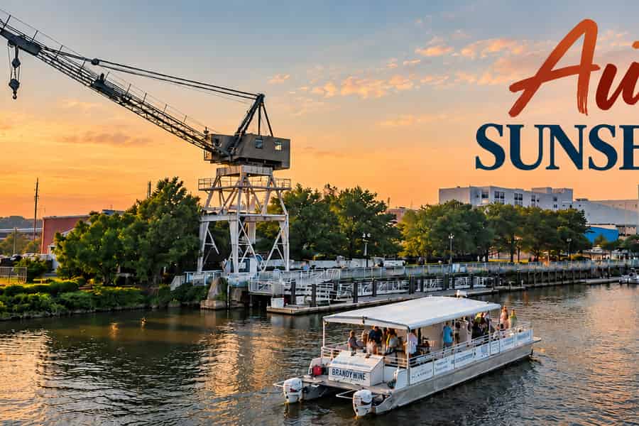 Wilmington, DE: Abendliche Bootsfahrt im Herbst. Foto: GetYourGuide Wilmington, DE: Abendliche Bootsfahrt im Herbst. Foto: GetYourGuide