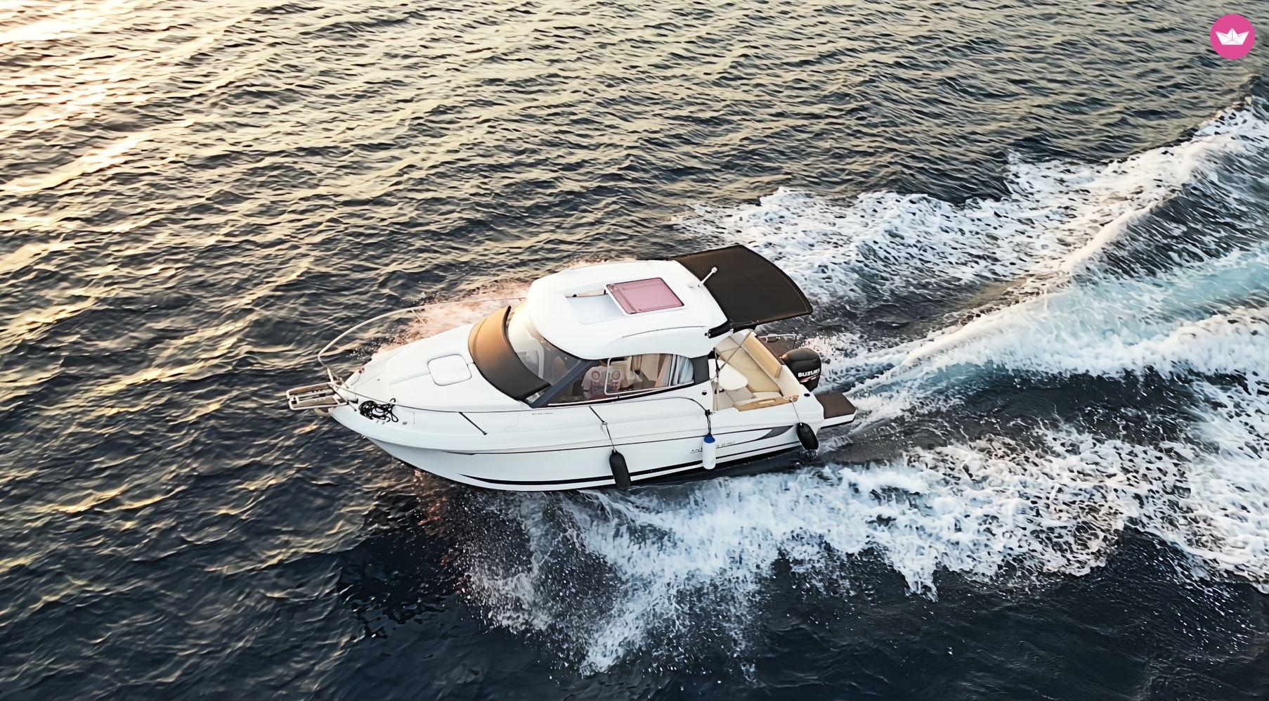 Private Panorama-Bootstour mit Schwimmstopps in Budva