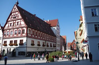 Nördlingen Tour privato a piedi guidato - Hizvo