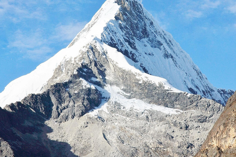 Huaraz: Full day tour to the Parón Lagoon