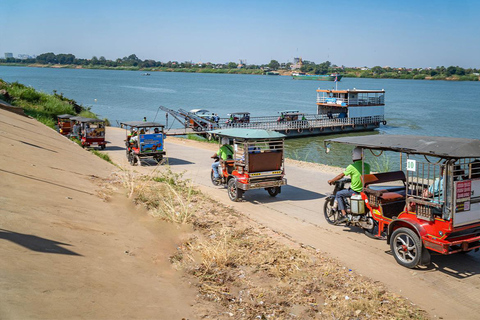 Phnom Penh: Silk Island & Sunset Cruise include drinks Vespa Option + English Guide