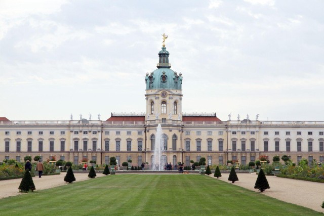 Visit Berlin Charlottenburg Palace Ticket & Audio Tour (ENG) in Berlin