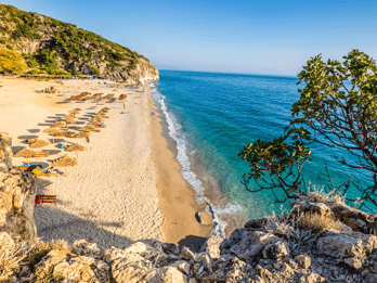 Tour in barca a Himara, esplorazione della Riviera albanese e delle grotte