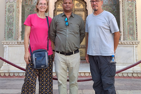 2-Day Jaipur Heritage Tour with Samode Palace & Village Private Jaipur & Samode Tour (Car + Guide + Samade Entry)