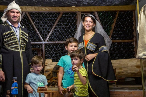 Authentic Georgian Rtveli in Kakheti from Tbilisi