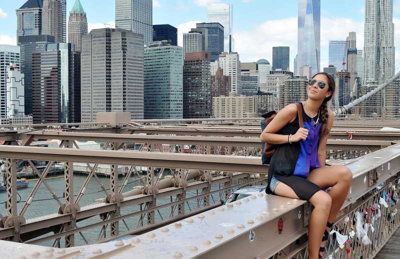 NYC: Brooklyn Bridge, Statue of Liberty, & Manhattan Tour